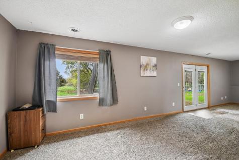 23092 Navajo Street NW Saint Francis MN 55070