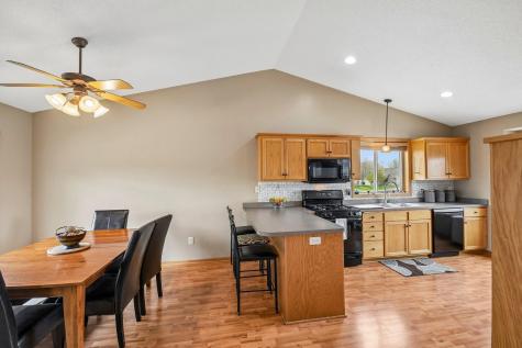 23092 Navajo Street NW Saint Francis MN 55070