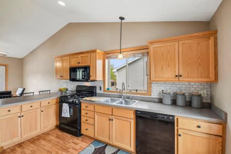 23092 Navajo Street NW Saint Francis MN 55070