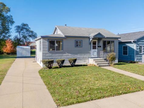 657 Sioux Street Winona MN 55987