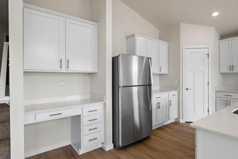 623 Redwood Loop N Cambridge MN 55008