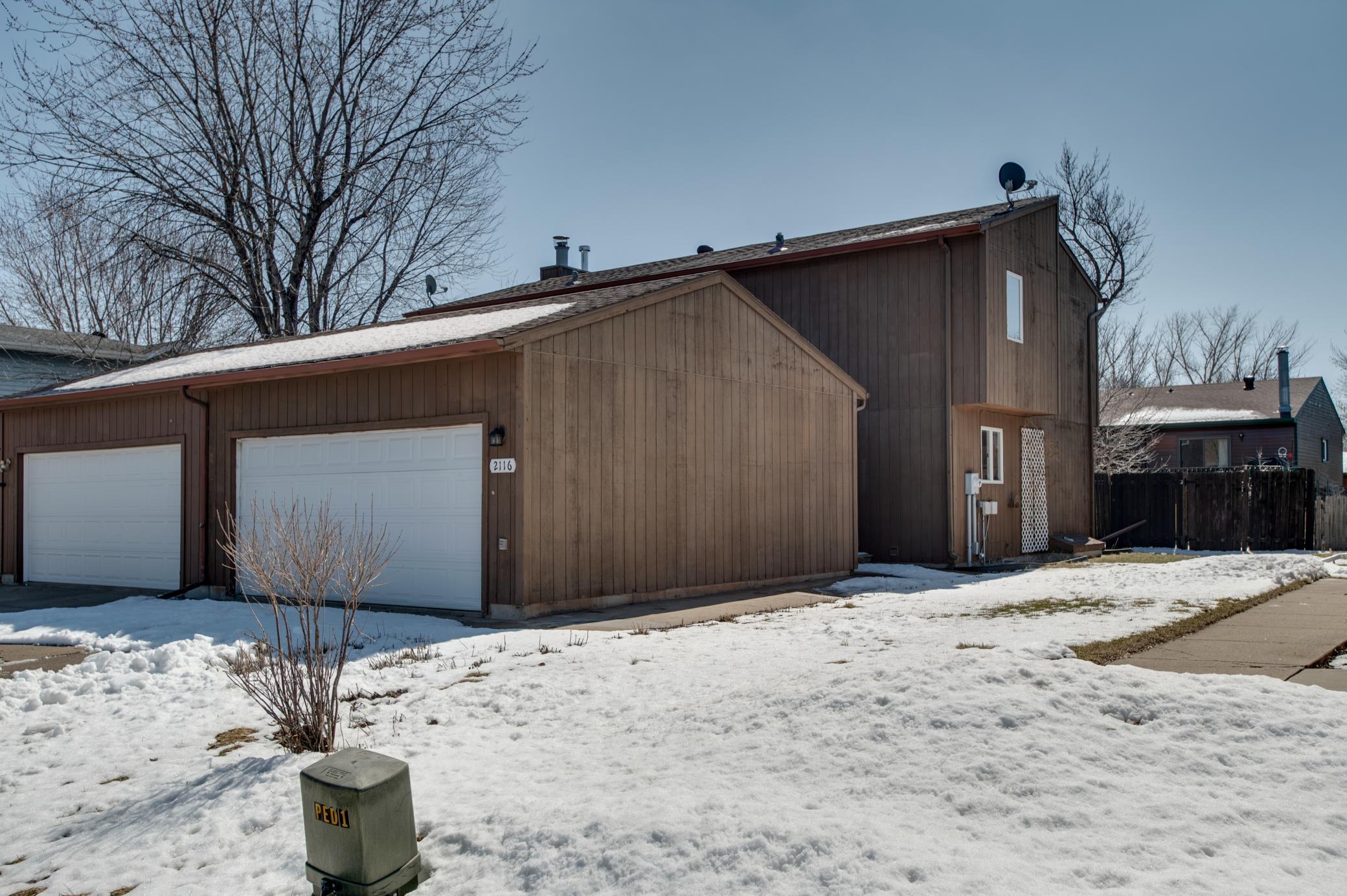 2116 28th Avenue S Fargo ND 58103