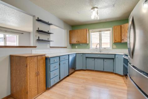 2116 28th Avenue S Fargo ND 58103