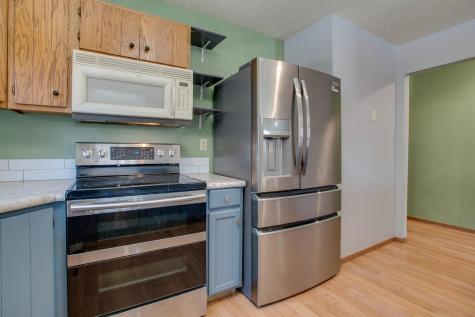 2116 28th Avenue S Fargo ND 58103