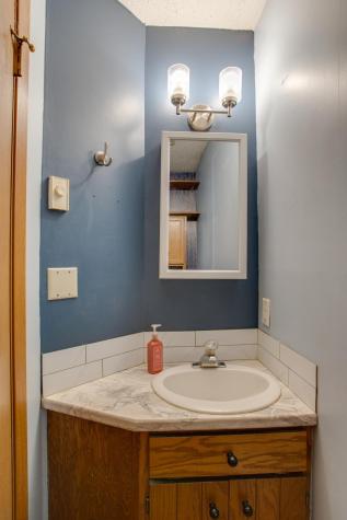 2116 28th Avenue S Fargo ND 58103