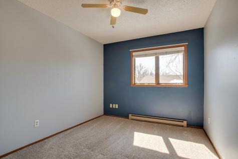 2116 28th Avenue S Fargo ND 58103