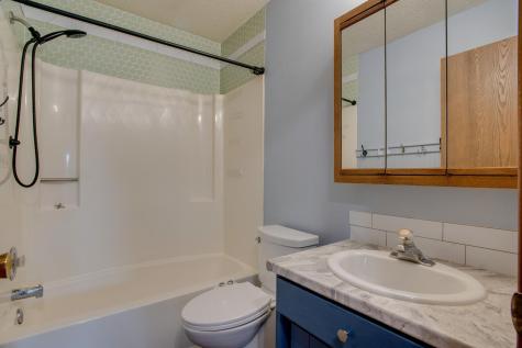 2116 28th Avenue S Fargo ND 58103