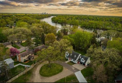 7800 Pearson Way NE Fridley MN 55432