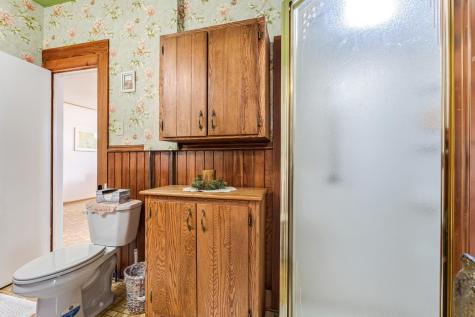 103 South Street W Caledonia MN 55921