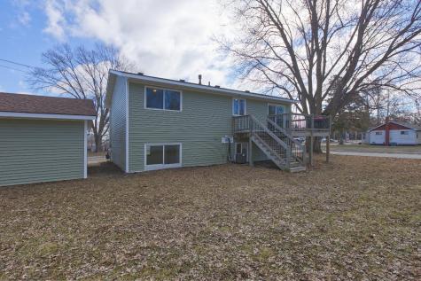 1105 11th Avenue Howard Lake MN 55349