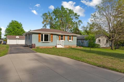 1309 N Washington Avenue Saint Peter MN 56082