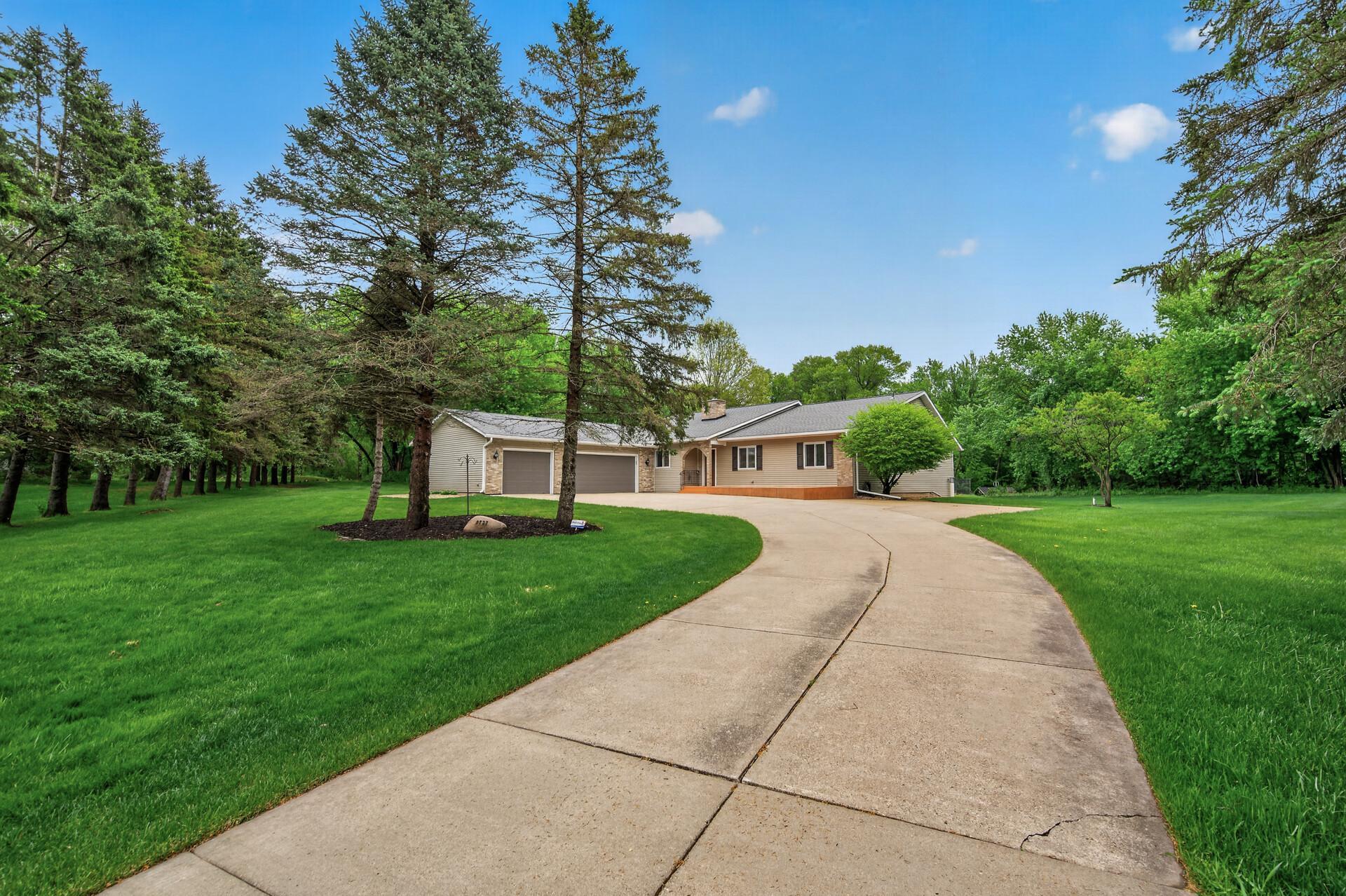 5737 N Highlands Court Lake Elmo MN 55042