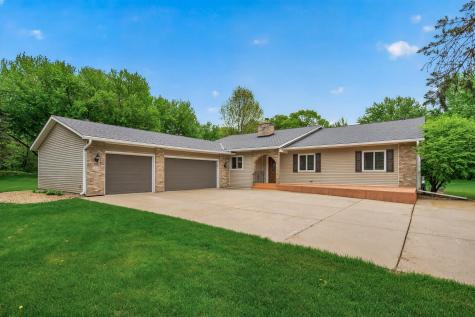 5737 N Highlands Court Lake Elmo MN 55042