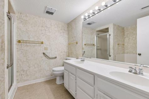 2221 Youngman Avenue Saint Paul MN 55116
