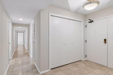 2221 Youngman Avenue Saint Paul MN 55116