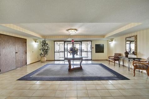 2221 Youngman Avenue Saint Paul MN 55116