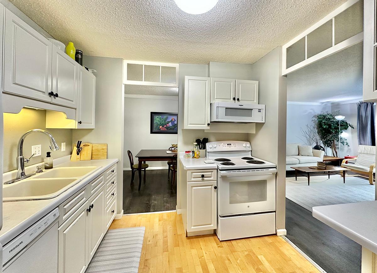 7510 Cahill Road Edina MN 55439
