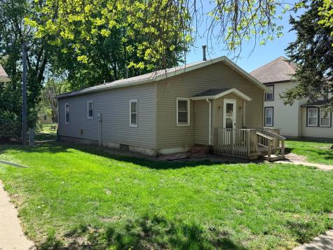 520 6th Street Walnut Grove MN 56180