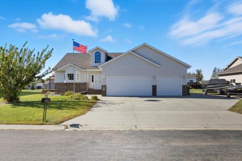 512 9th Street NE Dilworth MN 56529
