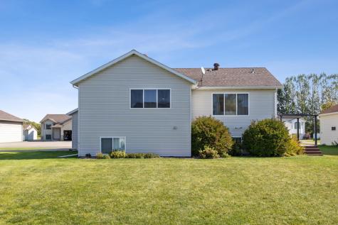 512 9th Street NE Dilworth MN 56529