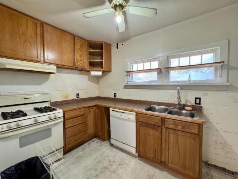 805 Aurdal Avenue Fergus Falls MN 56537