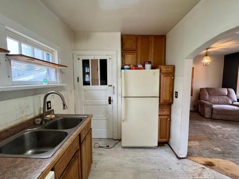 805 Aurdal Avenue Fergus Falls MN 56537