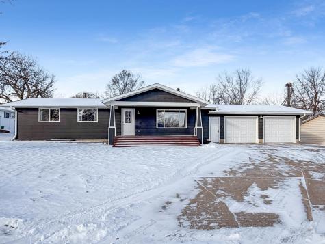 113 Oklahoma Avenue Adrian MN 56110