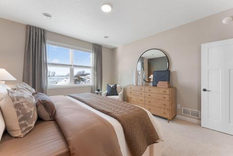 5194 Long Pointe Bay Woodbury MN 55129