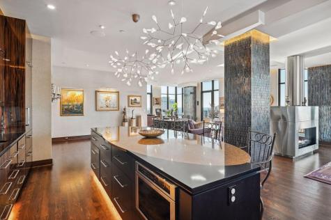 201 S 11th Street Minneapolis MN 55403