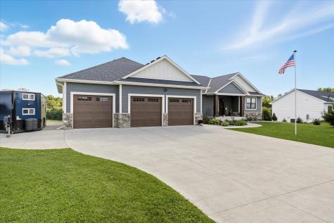 912 14th Street NE Montgomery MN 56069