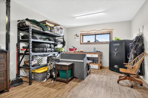 912 14th Street NE Montgomery MN 56069