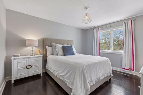 5613 Sherwood Avenue Edina MN 55424