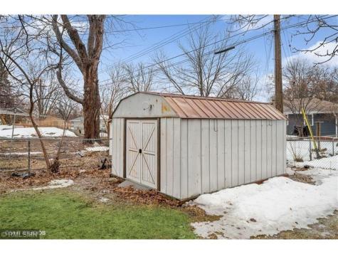 5825 Decatur Avenue N New Hope MN 55428