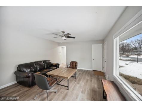 5825 Decatur Avenue N New Hope MN 55428