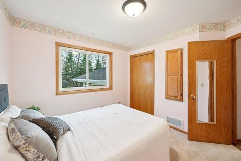 212 Greenbriar Lane Buffalo MN 55313