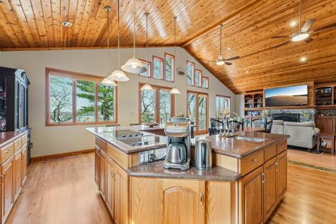 24560 Cedar Point Road New Prague MN 56071