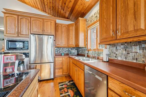 24560 Cedar Point Road New Prague MN 56071