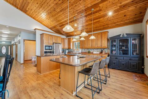 24560 Cedar Point Road New Prague MN 56071