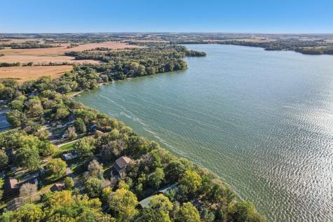 24560 Cedar Point Road New Prague MN 56071