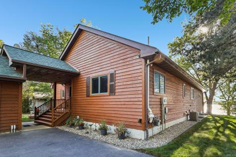 24560 Cedar Point Road New Prague MN 56071