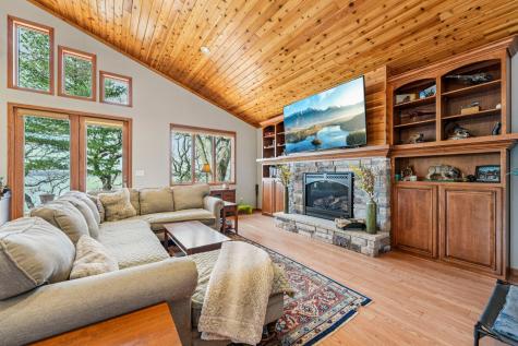 24560 Cedar Point Road New Prague MN 56071