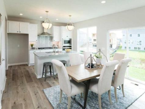 1473 Philipp Way Shakopee MN 55379