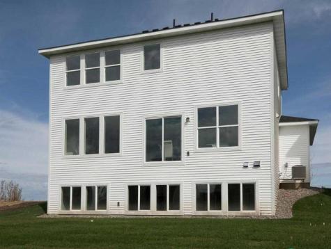 1473 Philipp Way Shakopee MN 55379