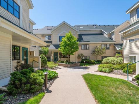 7605 Edinborough Way Edina MN 55435