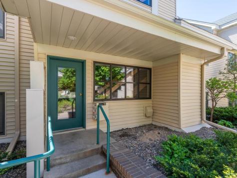 7605 Edinborough Way Edina MN 55435