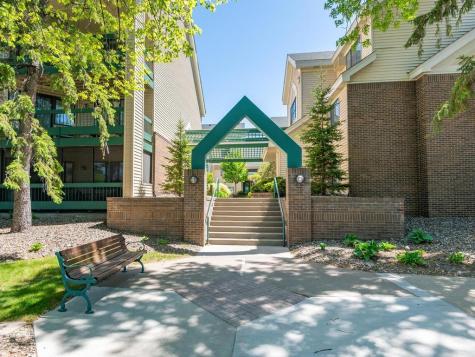7605 Edinborough Way Edina MN 55435