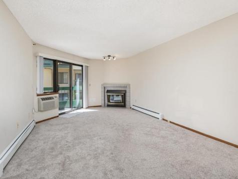 7605 Edinborough Way Edina MN 55435