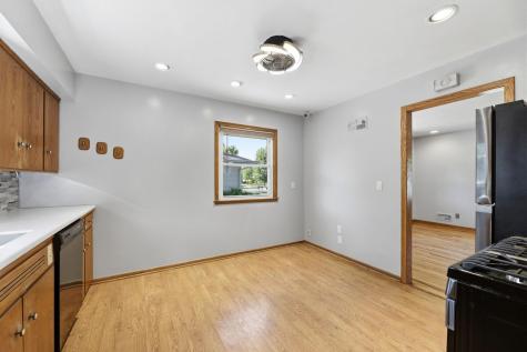5900 Ensign Avenue N New Hope MN 55428