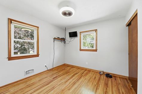 5900 Ensign Avenue N New Hope MN 55428