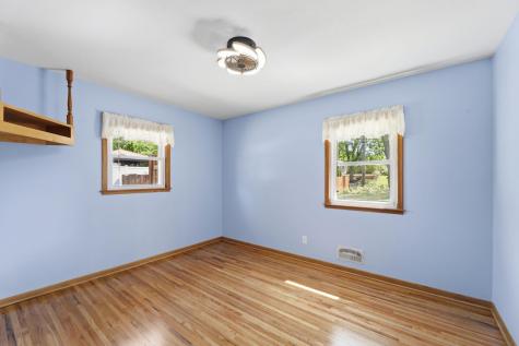 5900 Ensign Avenue N New Hope MN 55428